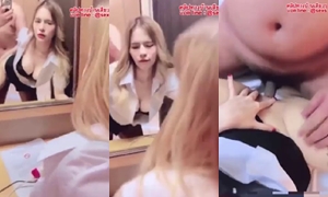 คลิปโป๊ไทยคู่รักมหาลัยตั้งกล้องเล่นเสียวกันลีลาอย่างเด็ด ขึ้นขย่มควย เย็ดท่าหมา กระแทกไม่ยั้ง