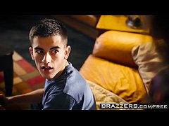 MomSex ห๊าาาา นั้นแม่นายหรออ บอกแล้วไง ว่าอย่าปล่อยแม่อยู่กับจอดี้เพียงลำพัง ตาโตเลยเลยนะมึง เสร็จสิค้าบบ งานนี้ เด็กอะไรชอบหีสาวใหญ่